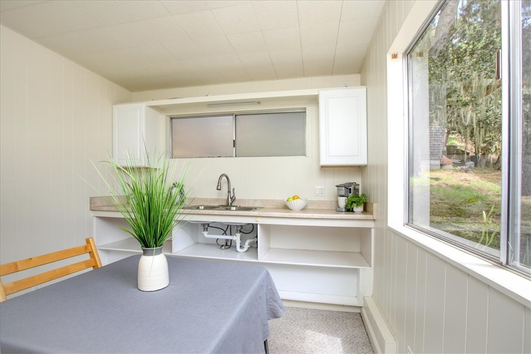 Detail Gallery Image 38 of 50 For 5854 Sunbury Ave, Cambria,  CA 93428 - 3 Beds | 2 Baths