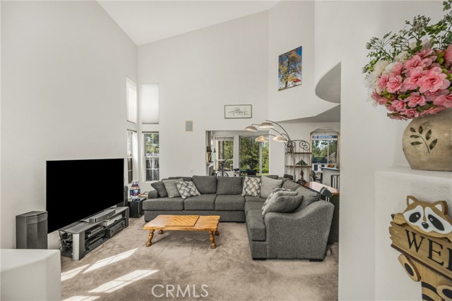 Detail Gallery Image 10 of 64 For 993 S Dylan Way, Anaheim Hills,  CA 92808 - 3 Beds | 2/1 Baths