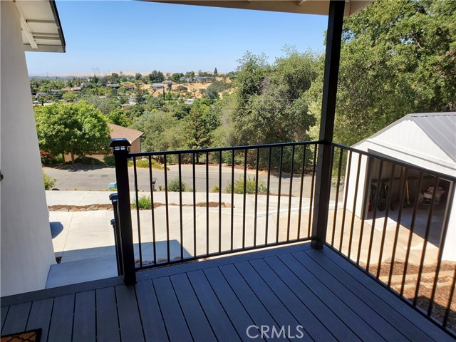 Detail Gallery Image 5 of 32 For 94 Valley View Dr, Oroville,  CA 95966 - 3 Beds | 2/1 Baths