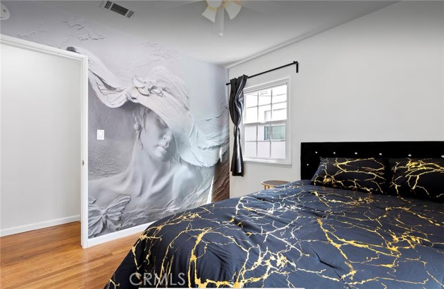 Detail Gallery Image 14 of 23 For 13831 Bessemer, Valley Glen,  CA 91401 - 3 Beds | 2 Baths