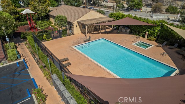 Detail Gallery Image 35 of 36 For 9703 Pine Orchard St, Arleta,  CA 91331 - 4 Beds | 3 Baths