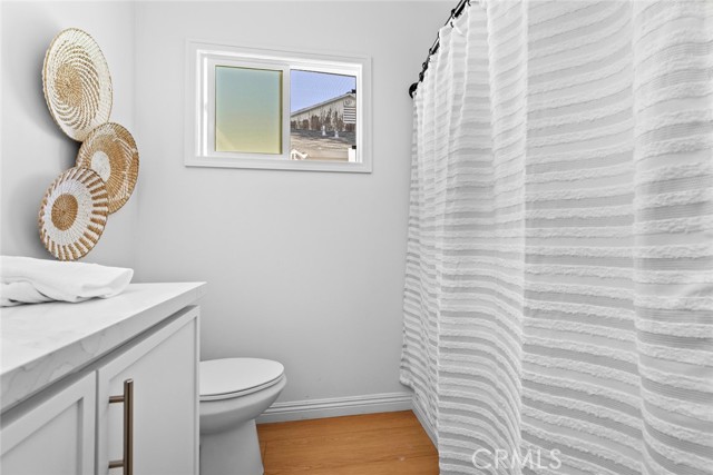 Detail Gallery Image 38 of 68 For 6454 Baird Ave, Reseda,  CA 91335 - 4 Beds | 2/1 Baths