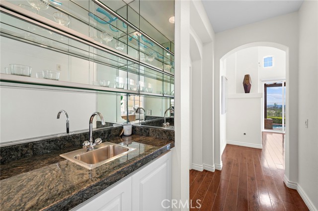 Detail Gallery Image 12 of 42 For 1 Riva Dr, Newport Coast,  CA 92657 - 3 Beds | 2/1 Baths