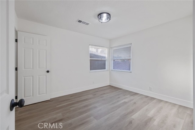 Detail Gallery Image 15 of 35 For 3803 E Clinton Ave, Fresno,  CA 93703 - 3 Beds | 1 Baths
