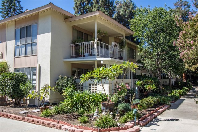 184 Avenida Majorca #B, Laguna Woods, CA 92637