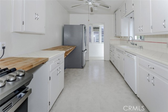 6267 Hart Avenue, Temple City CA: https://media.crmls.org/medias/a9f88c52-3193-44c7-ba45-a2b003059889.jpg