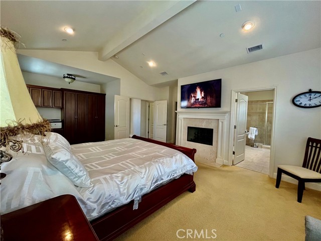 Detail Gallery Image 38 of 65 For 227 S Helberta Ave #B,  Redondo Beach,  CA 90277 - 4 Beds | 3/1 Baths
