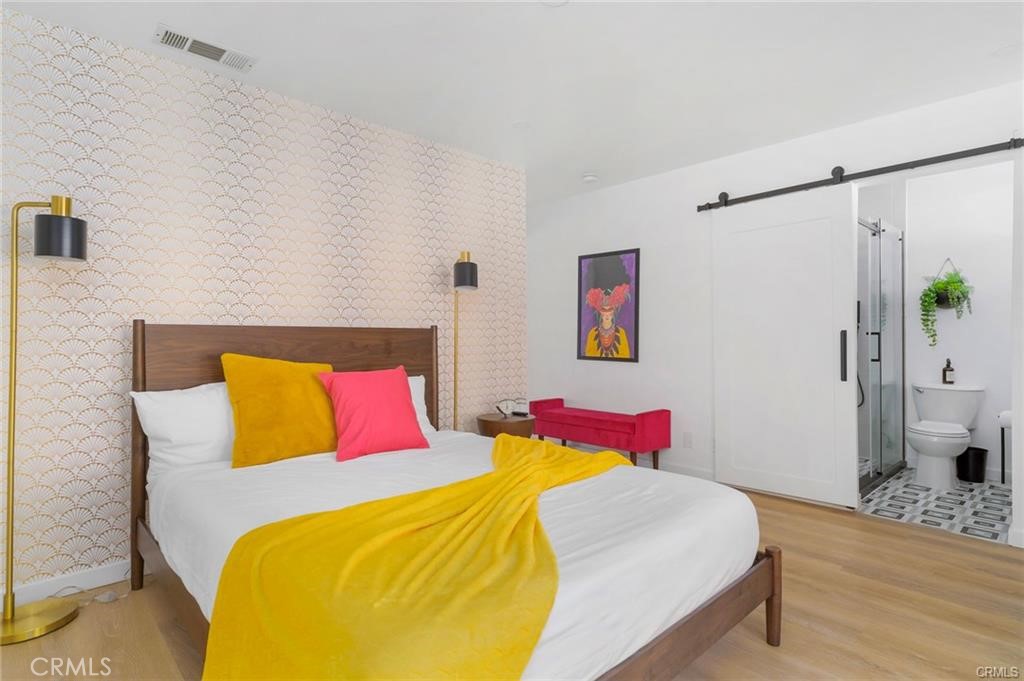 MLS #DW25262725 image #8