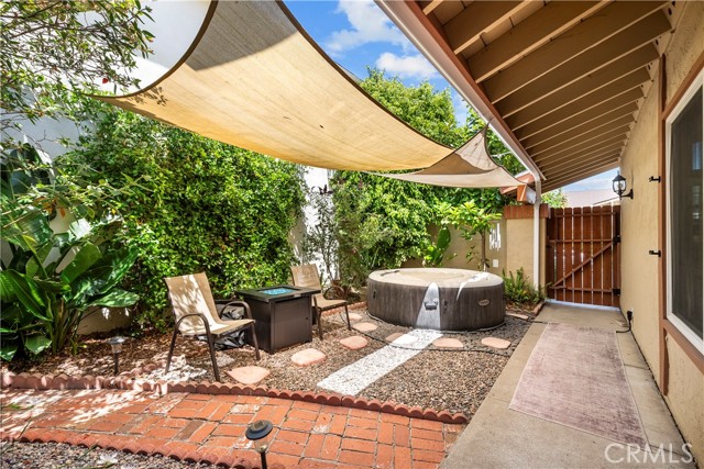 565 Martinique Place, Thousand Oaks CA: https://media.crmls.org/medias/a9f9681b-40ea-4842-b5ae-609d8ae0a6a9.jpg