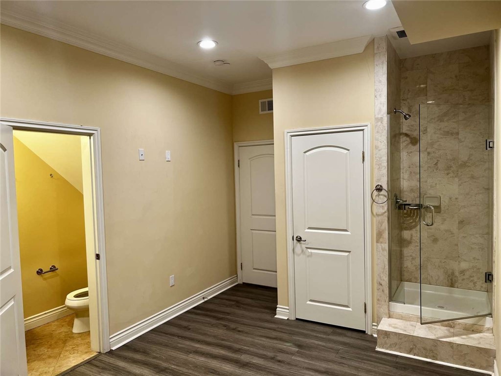 Detail Gallery Image 5 of 21 For 5053 W 109th St #7,  Inglewood,  CA 90304 - 4 Beds | 4 Baths