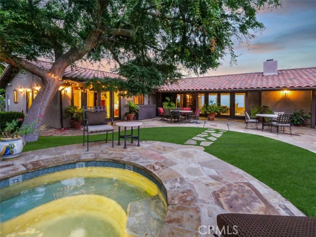 924 Via Nogales, Palos Verdes Estates, California 90274, 3 Bedrooms Bedrooms, ,2 BathroomsBathrooms,Residential,Sold,Via Nogales,PV25163065