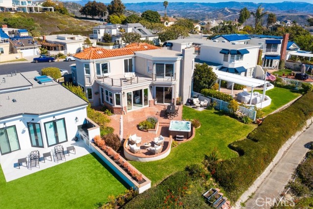 507 Via Florida, San Clemente CA: https://media.crmls.org/medias/a9f99a83-52a5-4086-bf41-92427ae19160.jpg