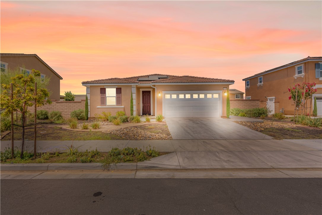 Detail Gallery Image 1 of 1 For 27556 Blooming Vista Way, Menifee,  CA 92584 - 4 Beds | 2 Baths