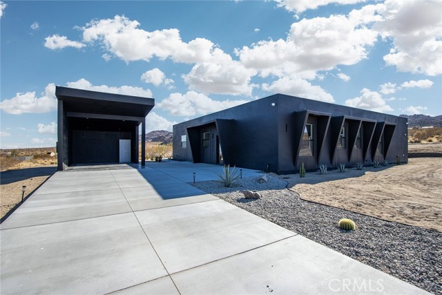 6991 Mount Lassen Avenue, Joshua Tree, California 92252, 3 Bedrooms Bedrooms, ,3 BathroomsBathrooms,Residential Lease,For Rent,6991 Mount Lassen Avenue,CRJT25013170