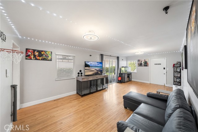 Detail Gallery Image 18 of 52 For 3805 W 180th Place, Torrance,  CA 90504 - 4 Beds | 3 Baths