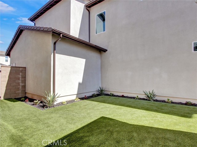 230 Sora, Irvine CA: https://media.crmls.org/medias/a9fb9ac5-9065-4882-be01-89a8ce8293fe.jpg