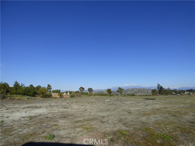 23881 Sky Mesa Road