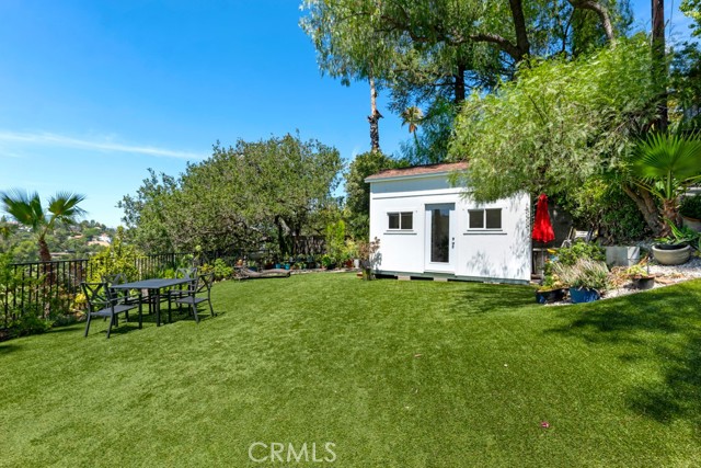 20994 Bandera Street, Woodland Hills CA: https://media.crmls.org/medias/a9fbf619-782c-413d-b1e1-daacc8946e62.jpg