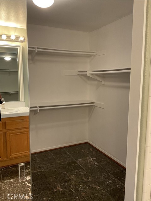 Detail Gallery Image 17 of 29 For 17636 Cypress Cir, Carson,  CA 90746 - 4 Beds | 3 Baths