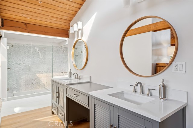 Detail Gallery Image 10 of 14 For 1346 Cerritos, Laguna Beach,  CA 92651 - 3 Beds | 2 Baths