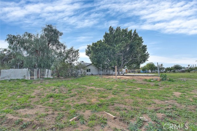 Detail Gallery Image 48 of 58 For 19182 Ash, Bloomington,  CA 92316 - 4 Beds | 2 Baths