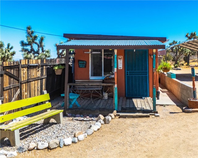 Detail Gallery Image 29 of 57 For 8259 Eneva St, Yucca Valley,  CA 92284 - 3 Beds | 3 Baths