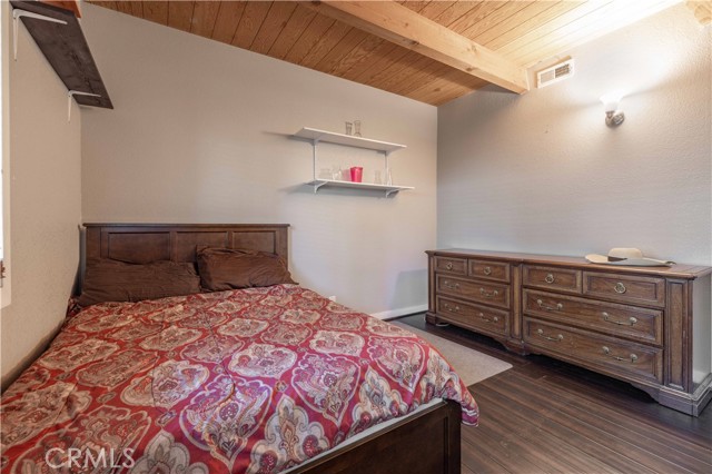 Detail Gallery Image 11 of 43 For 276 Stanford Way, Big Bear City,  CA 92314 - 4 Beds | 2 Baths