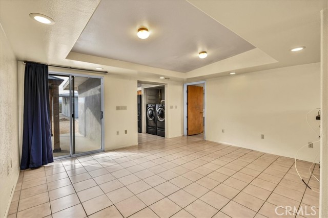 Detail Gallery Image 9 of 38 For 6636 Sahara, Twentynine Palms,  CA 92277 - 3 Beds | 2 Baths