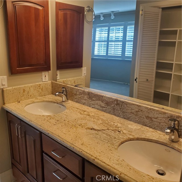 17455 Winemast Street, Fountain Valley CA: https://media.crmls.org/medias/aa029bfb-5a2b-4ae5-93fa-16a8f16820a2.jpg