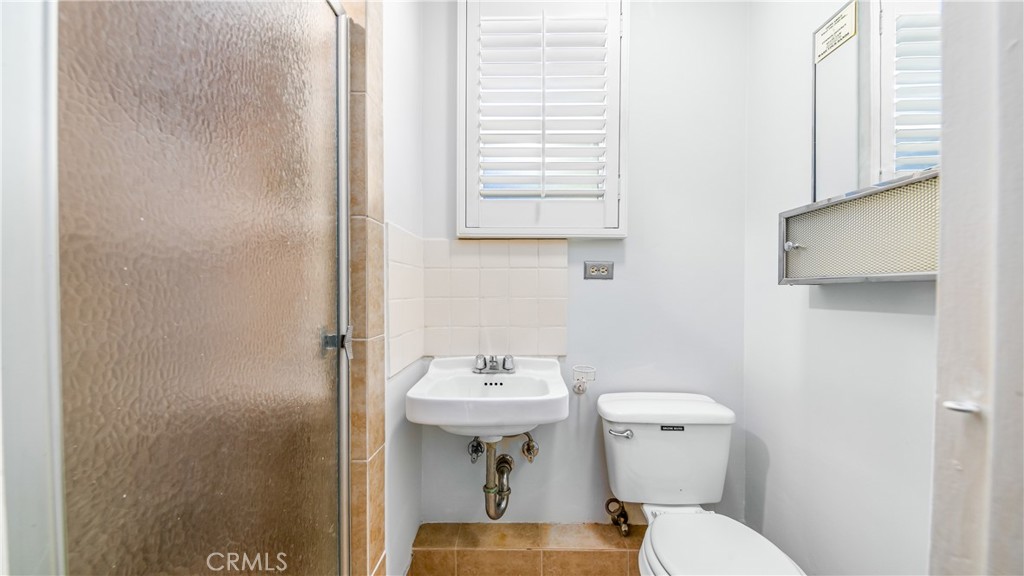 4432 Laurelgrove AvenueStudio City img 2