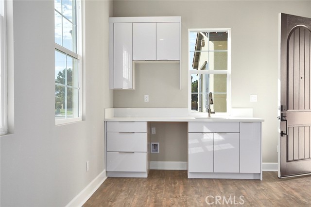 Detail Gallery Image 32 of 34 For 19372 Earth Summit, Apple Valley,  CA 92308 - 6 Beds | 4/1 Baths