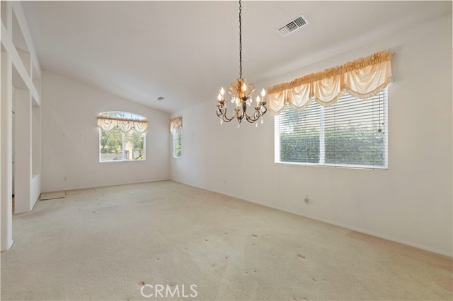 Detail Gallery Image 15 of 71 For 25018 Smokewood, Stevenson Ranch,  CA 91381 - 4 Beds | 3 Baths