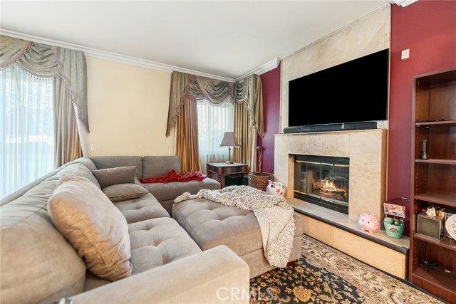 2445 N Santiago Boulevard, Orange CA: https://media.crmls.org/medias/aa043496-808b-40e9-a39d-0bbf8f733ddd.jpg