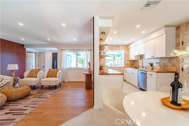 630 Shady Ln, Placentia CA: https://media.crmls.org/medias/aa04542c-13ae-40d3-aba8-d4969374a52e.jpg