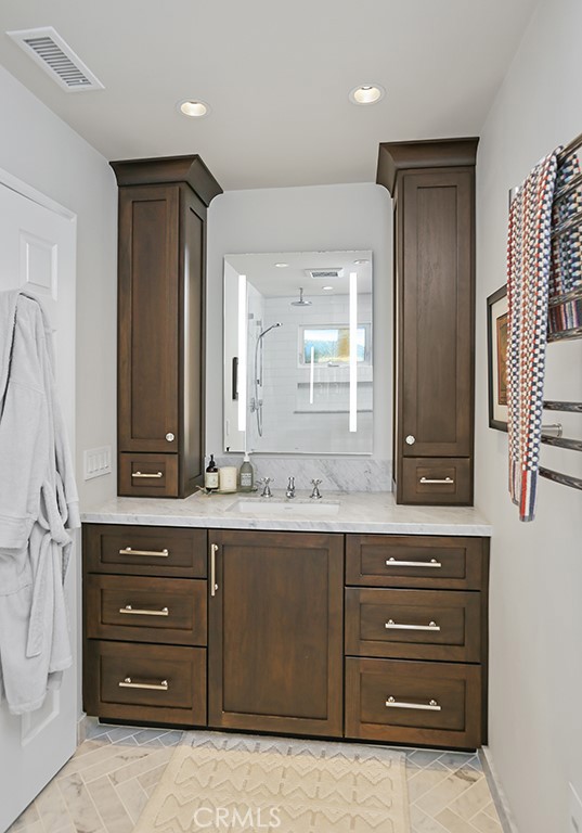 Detail Gallery Image 26 of 37 For 497 Morning Canyon Rd #6,  Corona Del Mar,  CA 92625 - 2 Beds | 2 Baths
