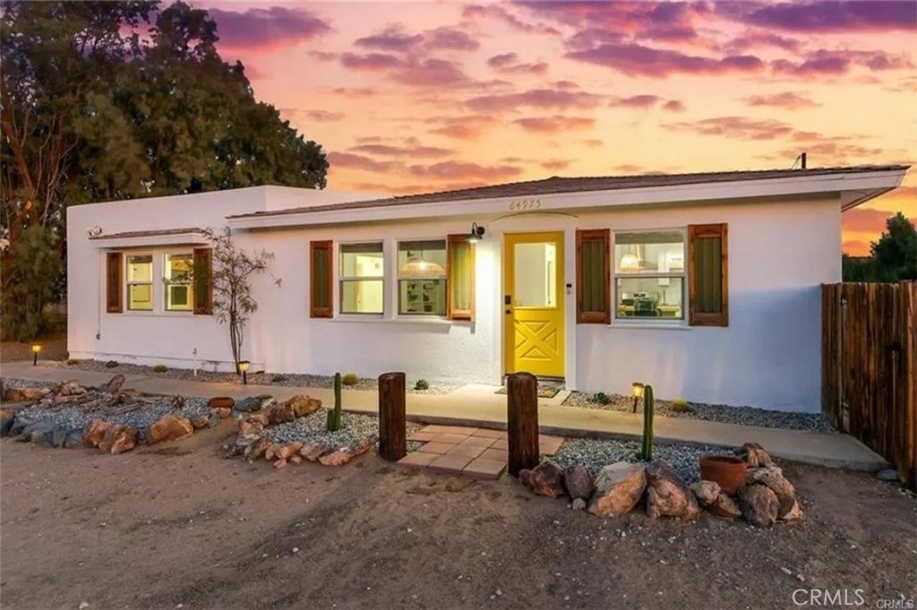 MLS #CV25143494 image #1