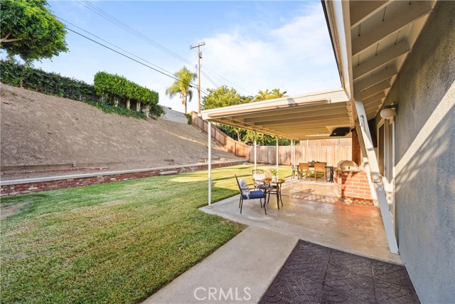 Detail Gallery Image 30 of 39 For 2541 W Cobblestone Rd, La Habra,  CA 90631 - 3 Beds | 2 Baths