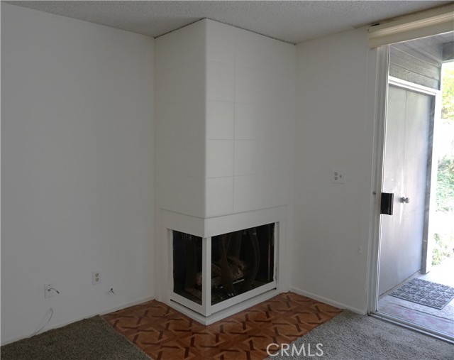 Detail Gallery Image 10 of 48 For 25391 Pine Creek Lane, Wilmington,  CA 90744 - 2 Beds | 1/1 Baths