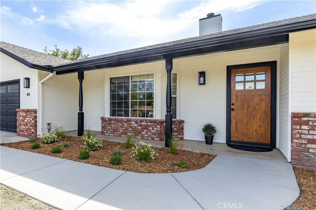 40 Frontier Way