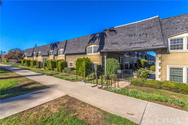 129 E. Cypress Av., Redlands, CA, 92373 129 E. Cypress Av., Redlands, CA, 92373