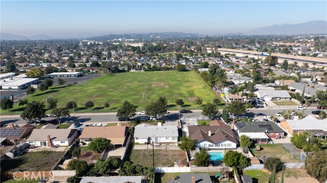 Detail Gallery Image 30 of 32 For 2038 Marigold, Pomona,  CA 91767 - 4 Beds | 2 Baths