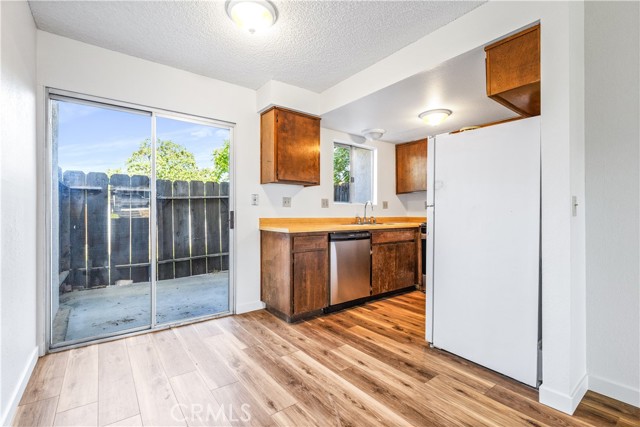 Detail Gallery Image 7 of 29 For 2030 Pine St, Paso Robles,  CA 93446 - 2 Beds | 1/1 Baths