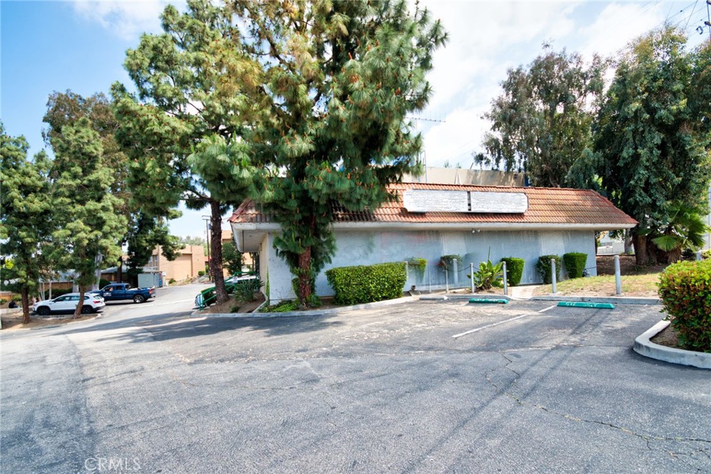 100 N Tustin Ave, Anaheim, CA 92807