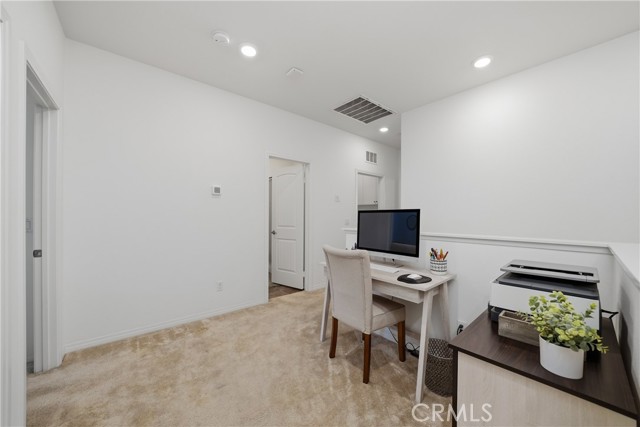 Detail Gallery Image 32 of 38 For 14562 Sienna Pl, Corona,  CA 92880 - 3 Beds | 2/1 Baths