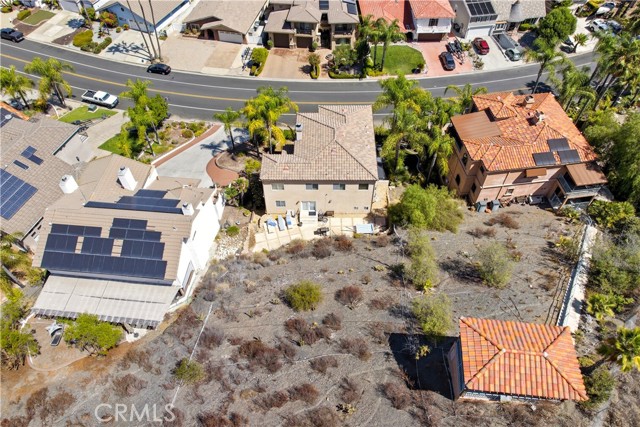 30571 Longhorn Drive, Canyon Lake CA: https://media.crmls.org/medias/aa0d0936-38e9-4fa4-b17a-a9d37f5b3f18.jpg