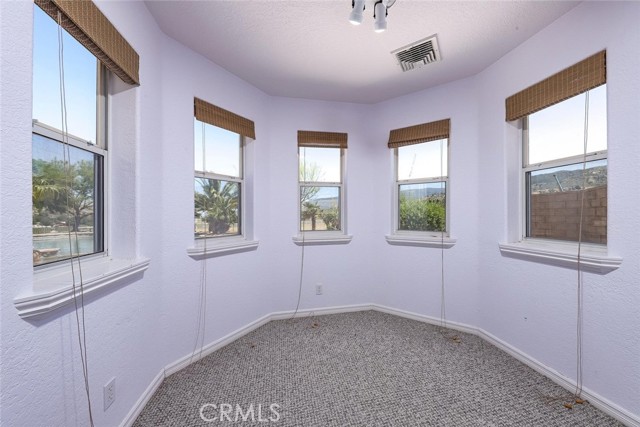 Detail Gallery Image 34 of 70 For 9250 Elizabeth Lake Rd, Leona Valley,  CA 93551 - 4 Beds | 3/1 Baths