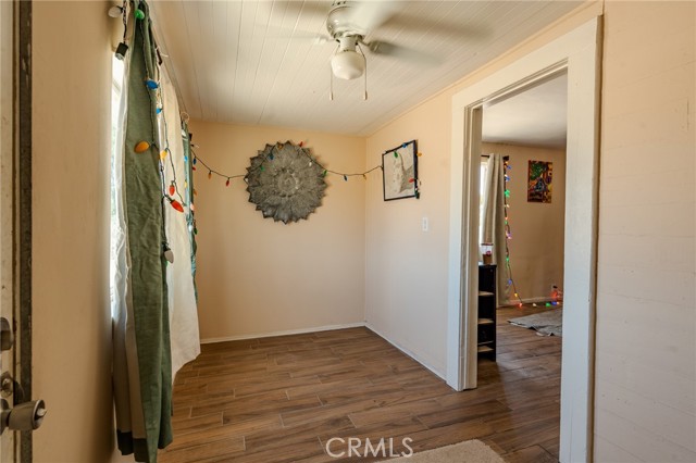 9668 W Rosamond Boulevard, Rosamond CA: https://media.crmls.org/medias/aa0dd9fd-486b-4c03-931a-c741639fd7ba.jpg