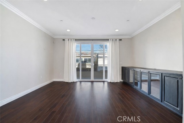 Detail Gallery Image 12 of 36 For 9049 Alcott St #204,  Los Angeles,  CA 90035 - 3 Beds | 2/1 Baths