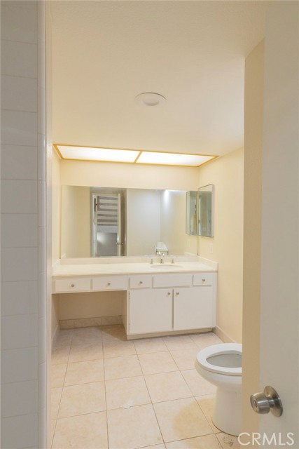 28205 Ridgepoint Court, Rancho Palos Verdes CA: https://media.crmls.org/medias/aa10d792-a0e2-4de7-9385-95137eb17d60.jpg