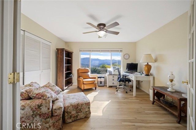 3832 Sourdough, Acton CA: https://media.crmls.org/medias/aa111a81-6598-49b4-8b60-fce62331eb00.jpg